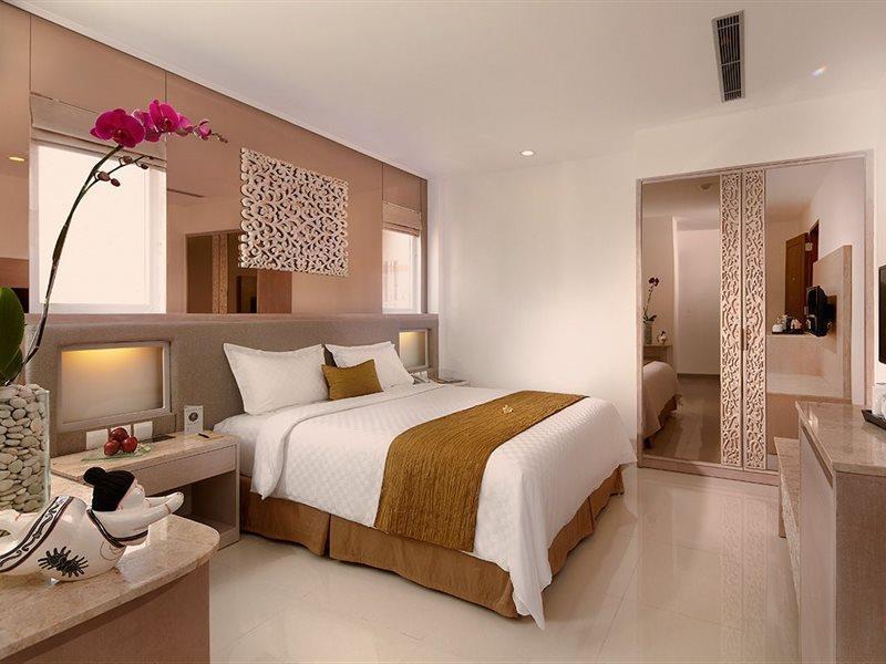 Kuta Angel Hotel - Luxurious Living エクステリア 写真