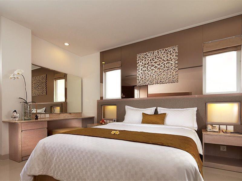 Kuta Angel Hotel - Luxurious Living エクステリア 写真