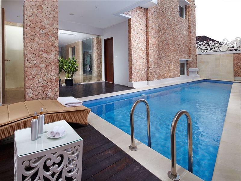 Kuta Angel Hotel - Luxurious Living エクステリア 写真