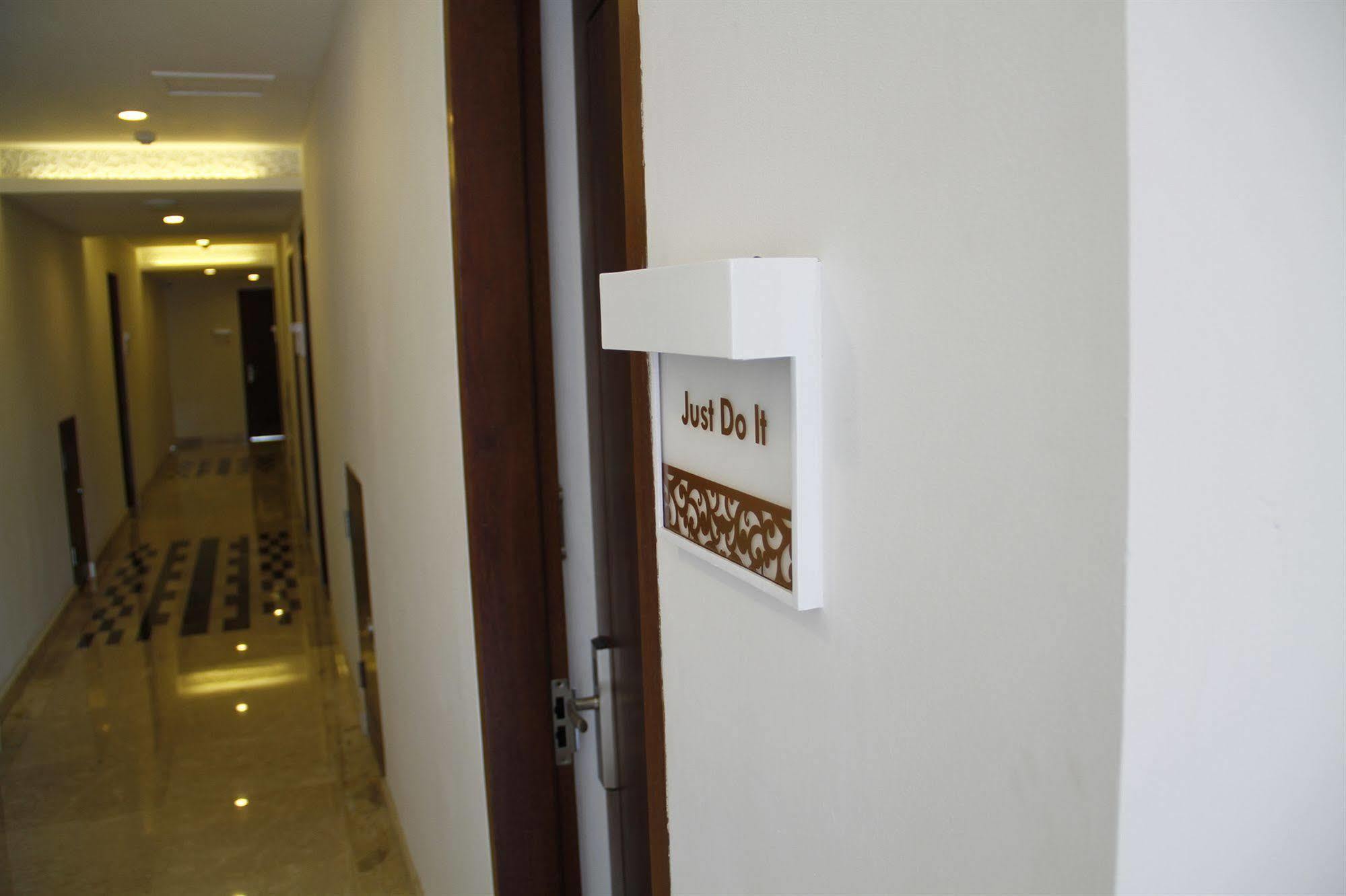 Kuta Angel Hotel - Luxurious Living エクステリア 写真